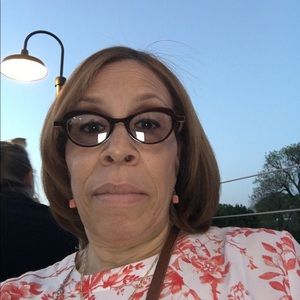 Meet your Posher, Dorie